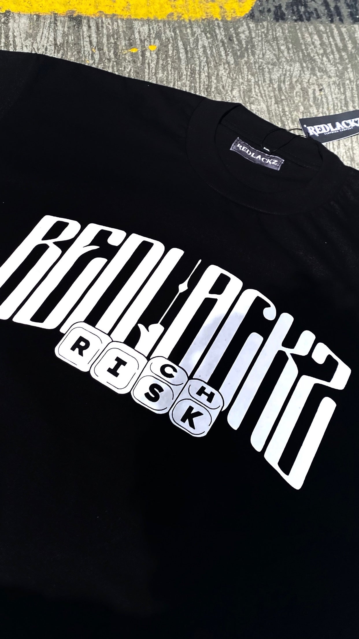 RISK TO RICH (BLACK)